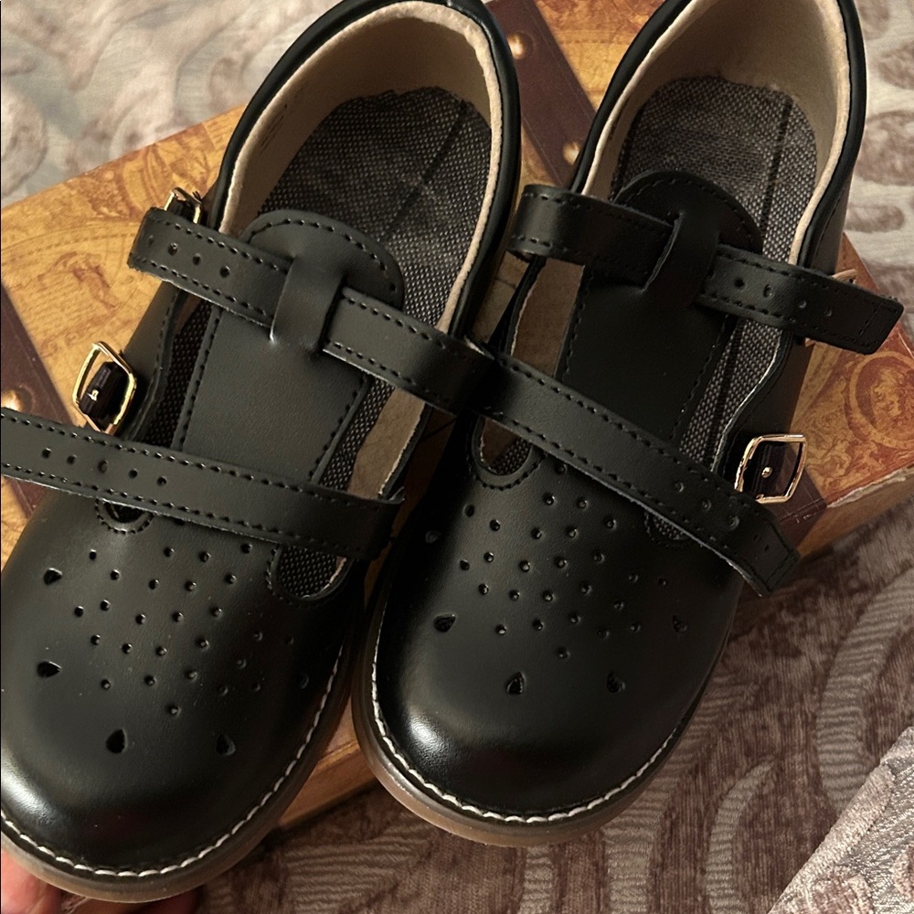 FootMates Black Leather Kids Dress Shoes